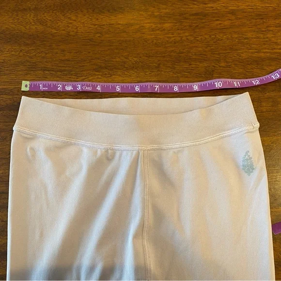 Free people movement leggings in women’s size m/l lavendar new with tags - Picture 12 of 12